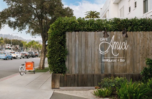 Beverly Hills Apartment | Beverly Terrace powered by Sonder | Double Full Room