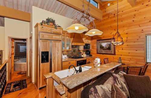 Big Bear Lake Condo | Big Bear Ski In Ski Out By Destination Big Bear: Walk to Snow Summit Ski Resort! Hot Tub! Open Concept Reverse Floor Plan! Rock Fireplace!