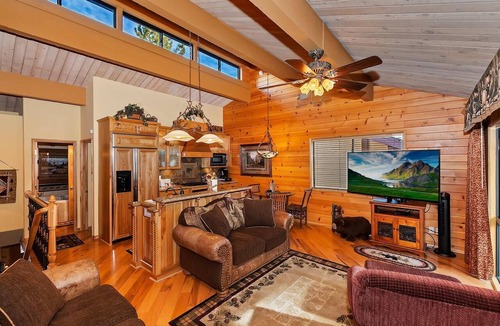Big Bear Lake Condo | Big Bear Ski In Ski Out By Destination Big Bear: Walk to Snow Summit Ski Resort! Hot Tub! Open Concept Reverse Floor Plan! Rock Fireplace!