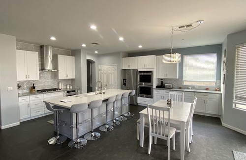 Palm Valley House | Big fun and Vacation Oasis !