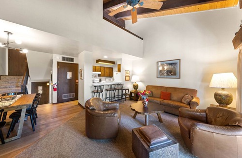 Lake Forest Condo | Black Bear Villas Condo in Tahoe City- summer pool and tennis