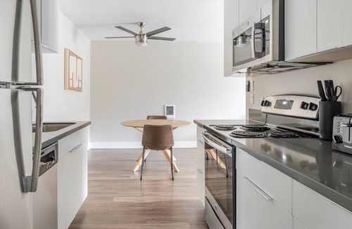 Foster City Apartment | Blueground | Foster City, pool, nr Bay Trail
