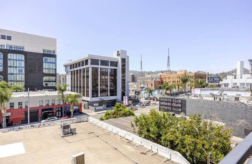 Hollywood Apartment | Blueground | Hollywood, view, nr Hollywood Sign