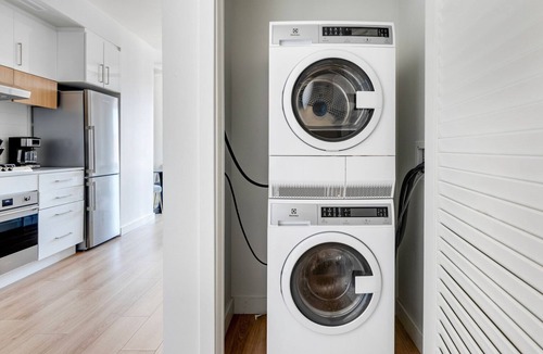 Potrero Hill Apartment | Blueground | Potrero Hill, rooftop, nr Potrero Hill Park