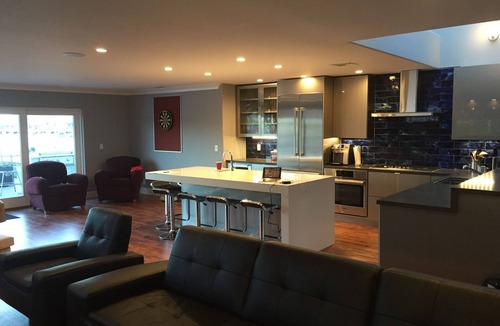 Discovery Bay House | Boater's Paradise in top Discovery Bay location