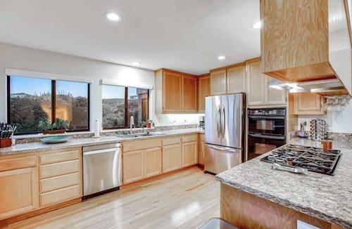 Bodega Bay House | Bodega Bay 3BR ocean-view home overlooking The Links golf course