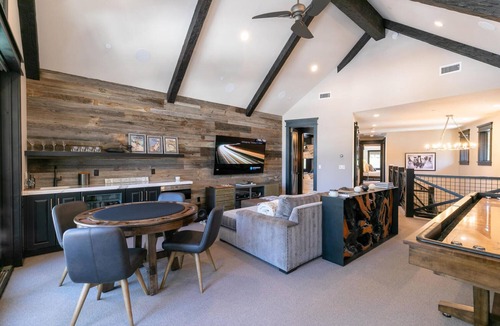 Ponderosa Palisades House | Bound to Impress. Private Hot Tub, Golf Access & Exclusive Club Amenities!