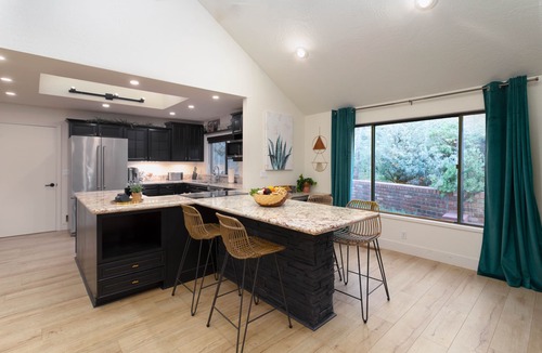 West Sedona House | Boutique Luxury w/4 King Beds + Indoor Spa
