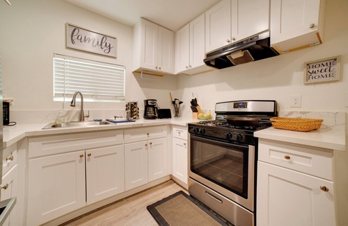 Riverside House | Bring Your Pets! Convenient Home in Riverside