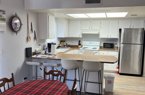 Holiday Shores House | Bullhead City Home - Near Colorado River!