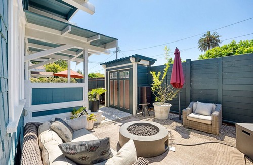 Venice House | Bungalow Two: Gated and Private Near Abbot Kinney