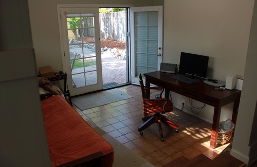 Westside Santa Cruz House | "By the Sea" House - Walk to trails, the beach, pubs, wine tasting or Boardwalk