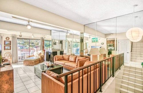 Avalon Condo | C63: 3BD CONDO + Balcony + 2 bathrooms