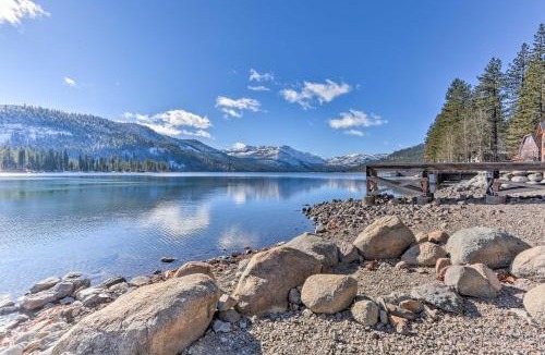 Truckee House | Cabin < 2 Mi to Tahoe Donner Downhill Ski Resort
