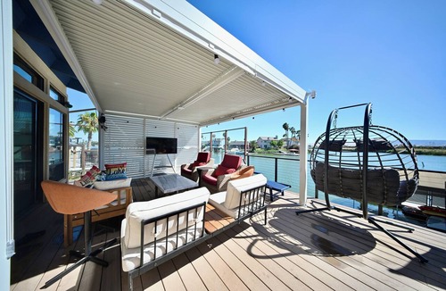 Discovery Bay House | Cabin By The Lake 4BR - 5 Mins To Fast Water - Discovery Bay