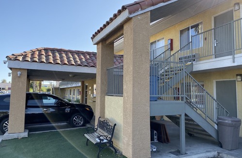 Hemet Hotel | California Budget Motel