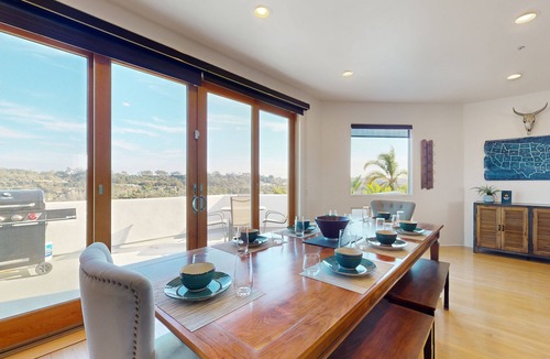 Encinitas House | Canyon Paradise Pool with View