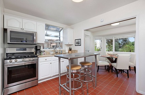 Mission Hills House | Canyon Retreat Near Balboa Park