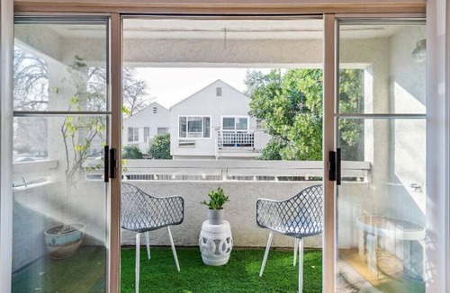 Downtown Sacramento Condo | Capitol quarters! 2 bedroom condo, walking distance to everything!