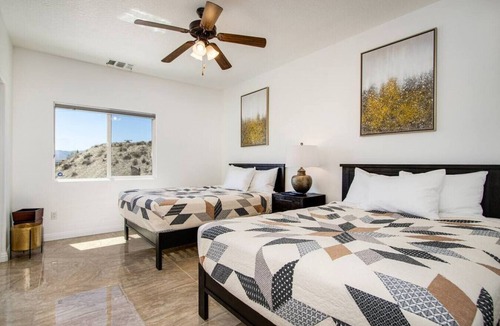 Yucca Valley Villa | Casa Adobe 3-bedroom