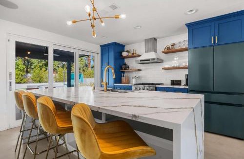 Racquet Club West House | Casa Catalina 3Bd Casita with Space & Full Kitchen