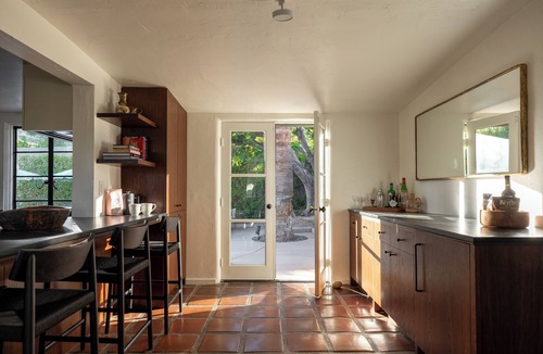 The Mesa House | Casa Las Damas - Tennis Court/Pickleball Court -Pool & Spa -South Palm Springs