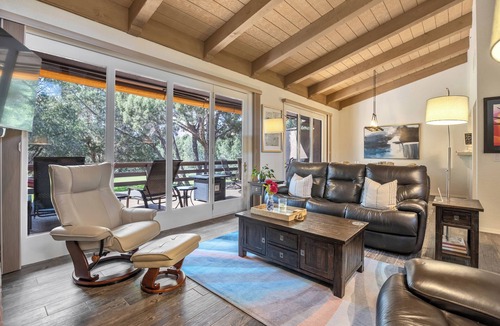Oak Creek House | Casa Rosa-Canyon Mesa Country Club-Upscale Retreat- Golf/PB/Tennis/Pool/HotTub