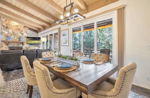 Oak Creek House | Casa Rosa-Canyon Mesa Country Club-Upscale Retreat- Golf/PB/Tennis/Pool/HotTub