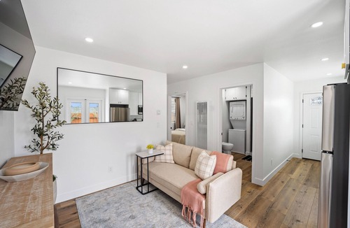 Oxnard House | Casa Serene w/private patio; pet-friendly. 9-min drive to beach.