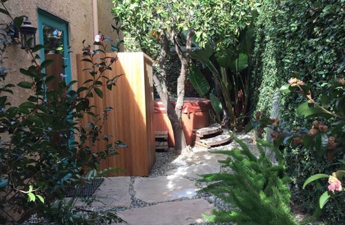 Mar Vista Cottage | Casita Mar Vista Private Guest House With Jacuzzi, Spanish Patio & Fountain