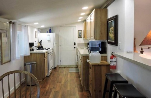 Prescott House | Casita