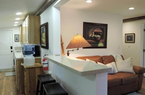 Prescott House | Casita
