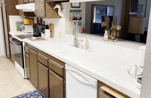 Avalon House | Catalina Getaway El Dorado