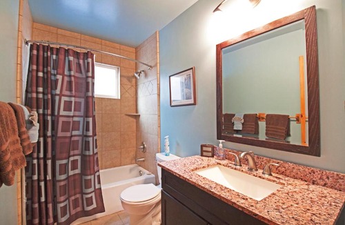 Sunnyside House | Cedars Palace Home