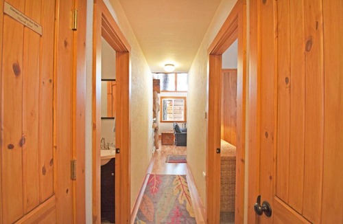 Sunnyside House | Cedars Palace Home