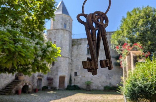 Courcelles Bed & Breakfast | Château de Courcelles-le-Roi