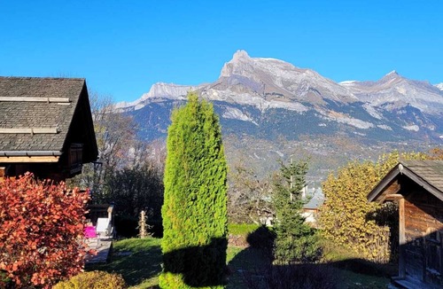 Combloux Ski Chalet | Chalet Centre Combloux Avec vue Magnifique sur la Chaine du Mont Blanc