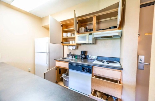 Chandler Apartment | Chandler 1 bd 1 b Unrenovated apartment