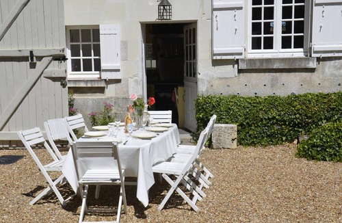 Saint-Georges-sur-Cher Cottage | Character house with old charm and contemporary modernity