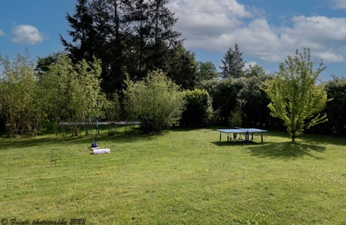 Monteaux Cottage | Character Accommodation, 2-4 guests, Heated Pool In The Heart Of Val de Loire