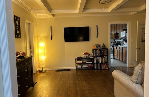 East Palo Alto House | Charming 1-bedroom in a community style house in Prime location w/Pvt Bath
