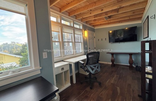Point Richmond House | Charming 2-bedroom house in historic Point Richmond