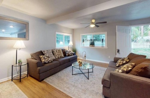 Grass Valley House | Charming 3-bedroom house in Grass Valley with WiFi