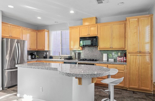 Santa Clara House | Charming 3-bedroom house in brilliant Santa Clara with AC, WiFi