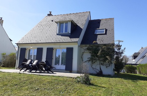 Montbazon House | Charming 4-bedroom gite in the heart of Touraine