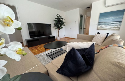 South San Jose House | Charming 4Bedroom4Bathroom Retreat- Home Away From Home
