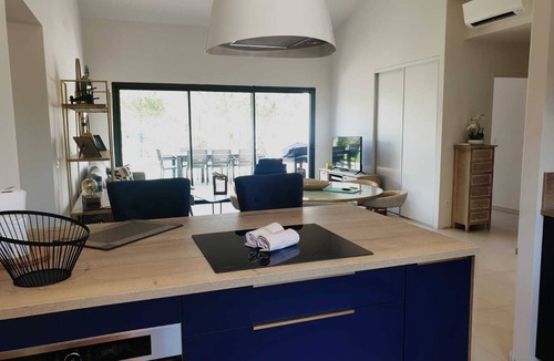 Cala Rossa Villa | Charming 5* villa, air-conditioned, with swimming pool, 800m from Cala Rossa beach