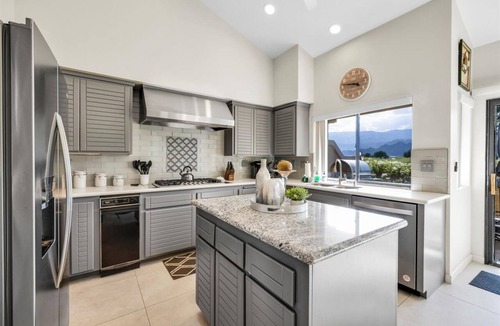 La Quinta Condo | Charming Condo with Unobstructed Golf Course Views LQ127 LIC#067125