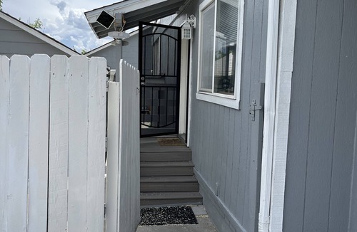 Reno Apartment | Charming, cozy apartment in Midtown Reno!