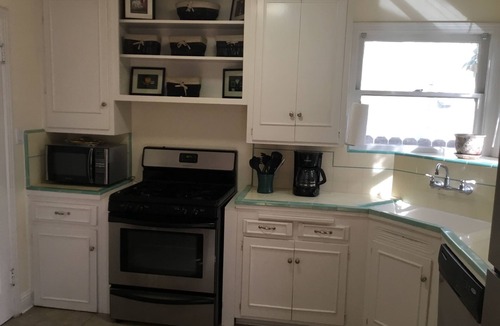 East Sacramento House | Charming East Sac 3 br Close to Downtown, Sac State, UC Davis Med Center